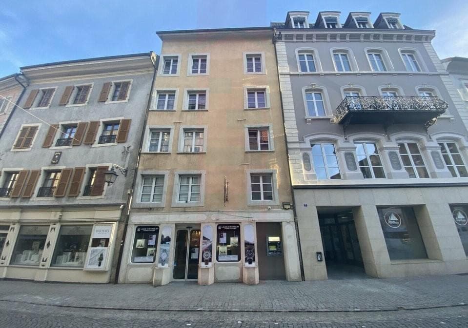 Immeuble de rendement au centre ville de Porrentruy — 2900 Porrentruy