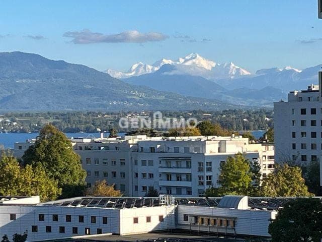 Vue lac et Montagne pour ce 6 pièces — 1290 Versoix