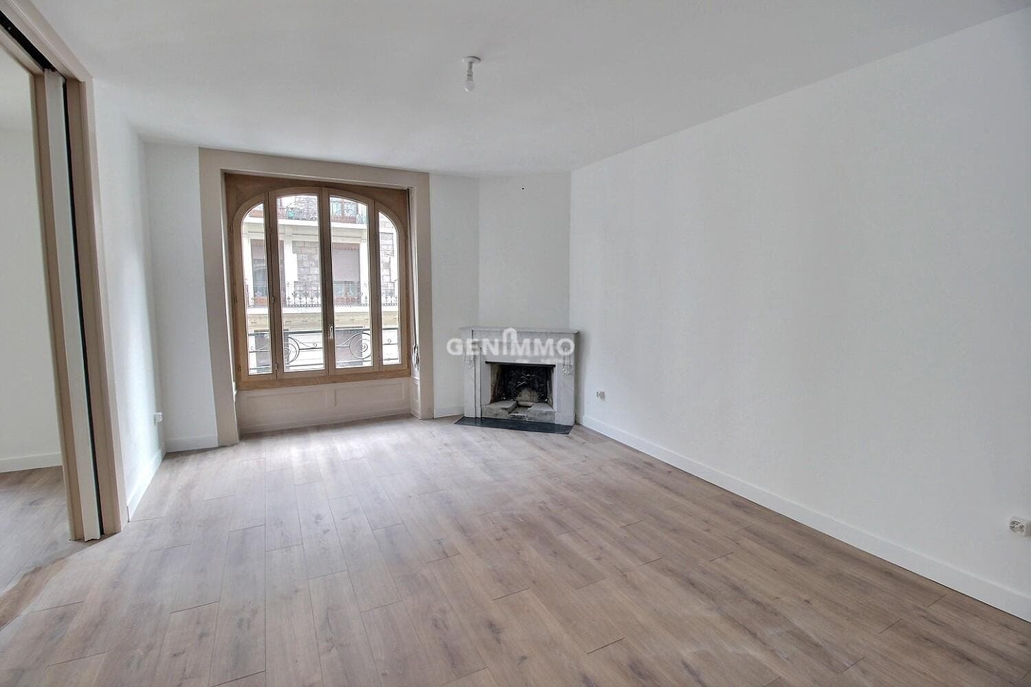 Magnifique Appartement rénové — 1207 Genève