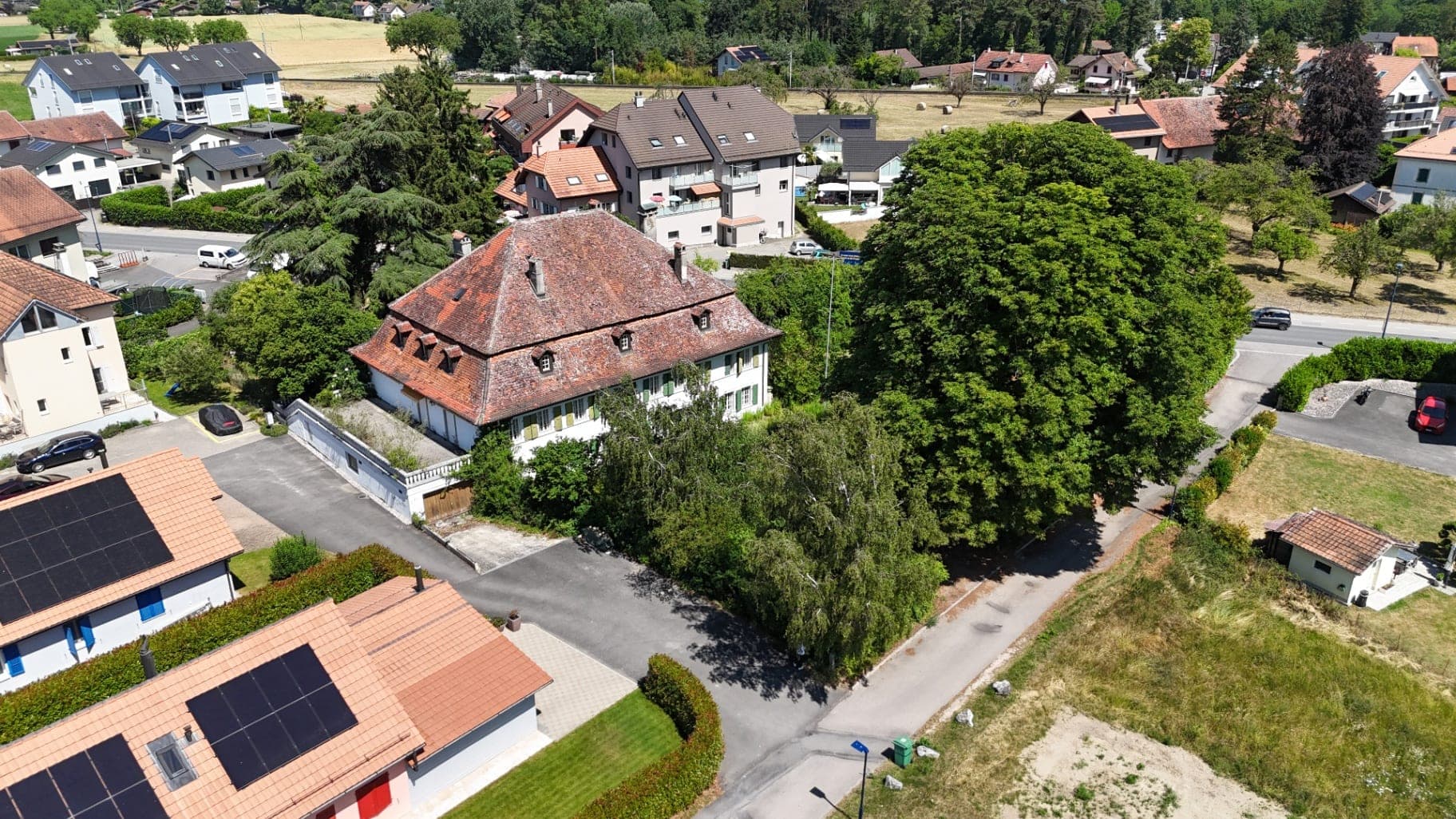 La Maison du Pont — Immeuble à Yvonand, potentiel 5 logements PPE — 1462 Yvonand