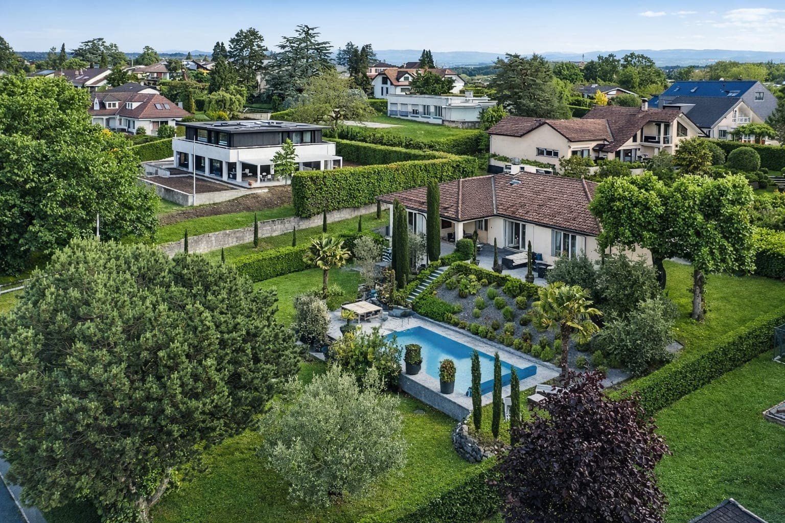 Magnifique villa de maître avec piscine – Proche de St-Sulpice — 1024 Ecublens VD