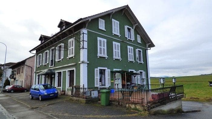 Jura - Immeuble locatif de 7 appartements, avec rendement 8,4% net — Bonfol