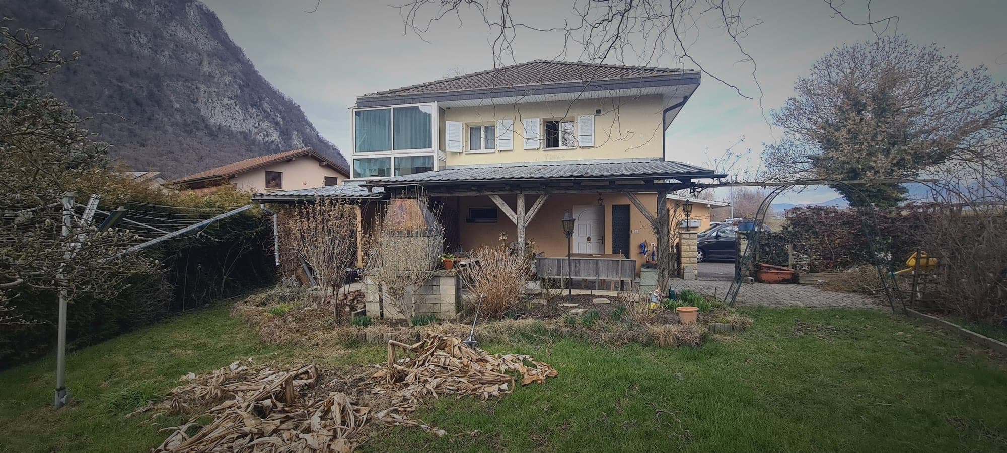Grande maison avec 2 appartements de 3,5 pièces sur 672 m2 — 1897 Les Evouettes